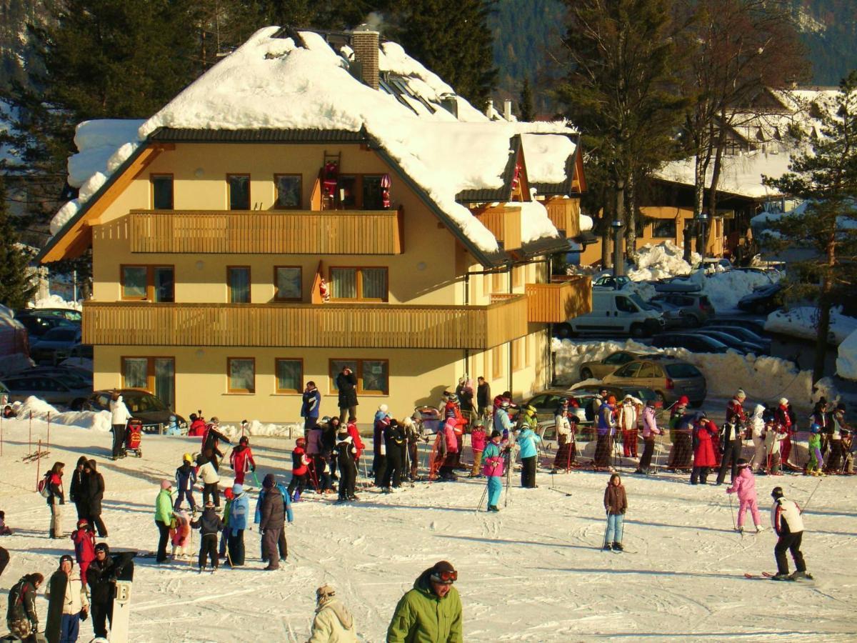 Apartments Rozic Kranjska Gora Bagian luar foto